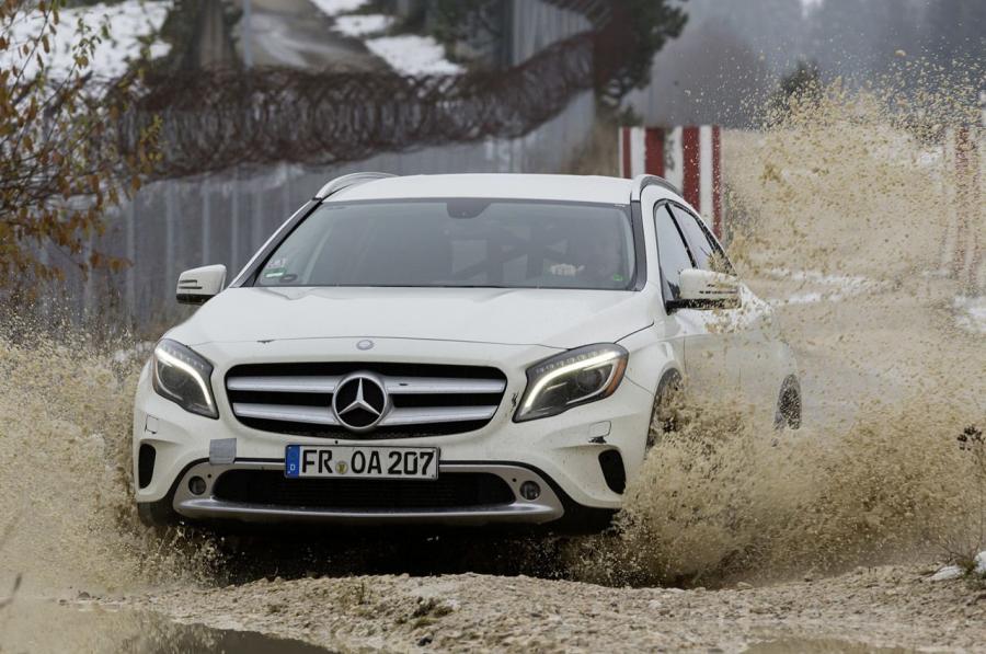  Mercedes-Benz GLA250 4Matic 2014 года  (фото 7 из 60)